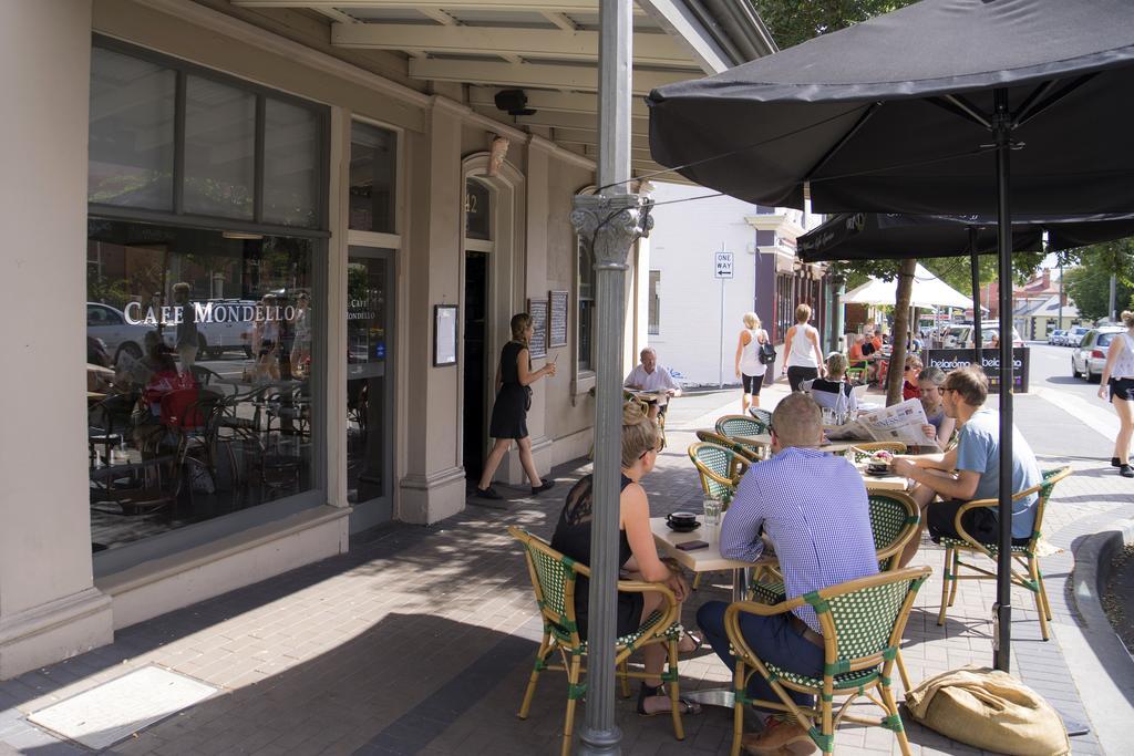 Twofourtwo Boutique Apartments Launceston Exterior photo