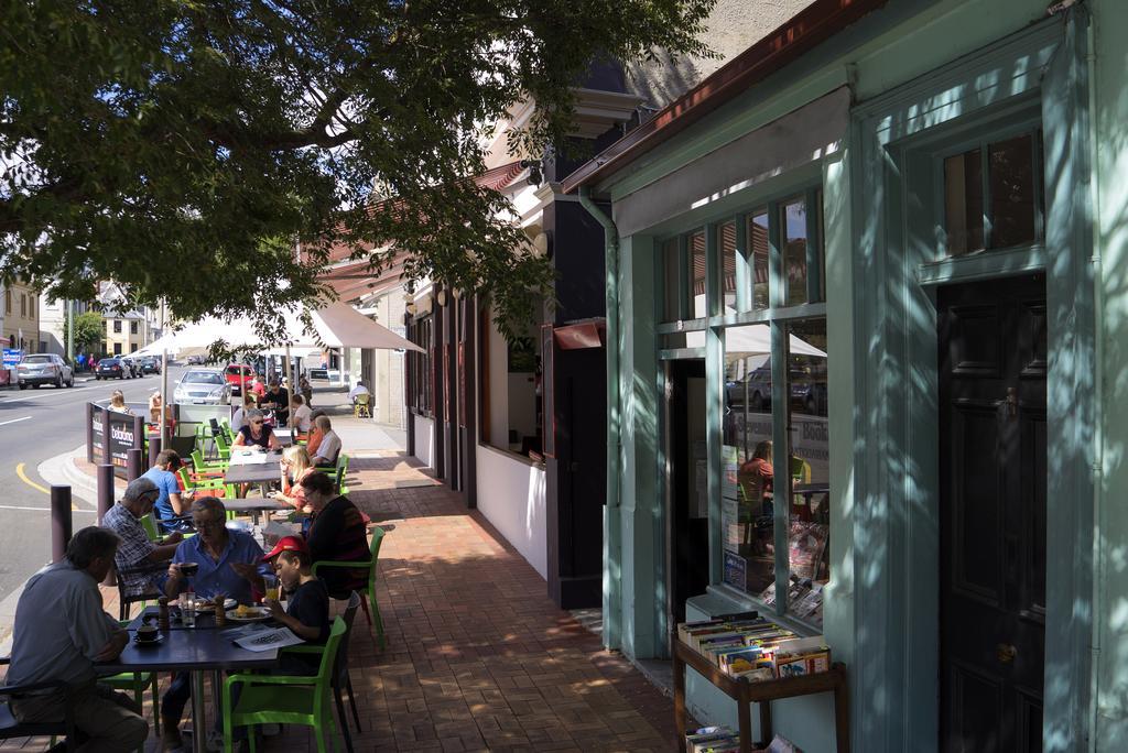 Twofourtwo Boutique Apartments Launceston Exterior photo